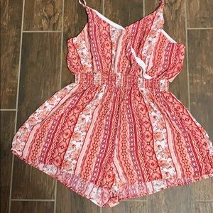 Rue 21 plus Printed romper